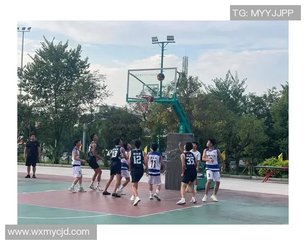 原帅的成长之路：从少年梦想到篮球赛场的闪耀星辰